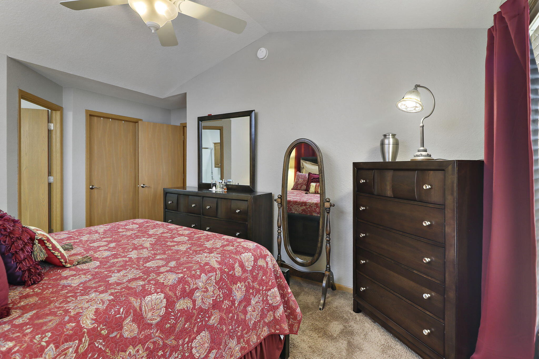 Kenosha, Wisconsin 53140, United States, 3 Bedrooms Bedrooms, ,2 BathroomsBathrooms,Residential,Pending,100843