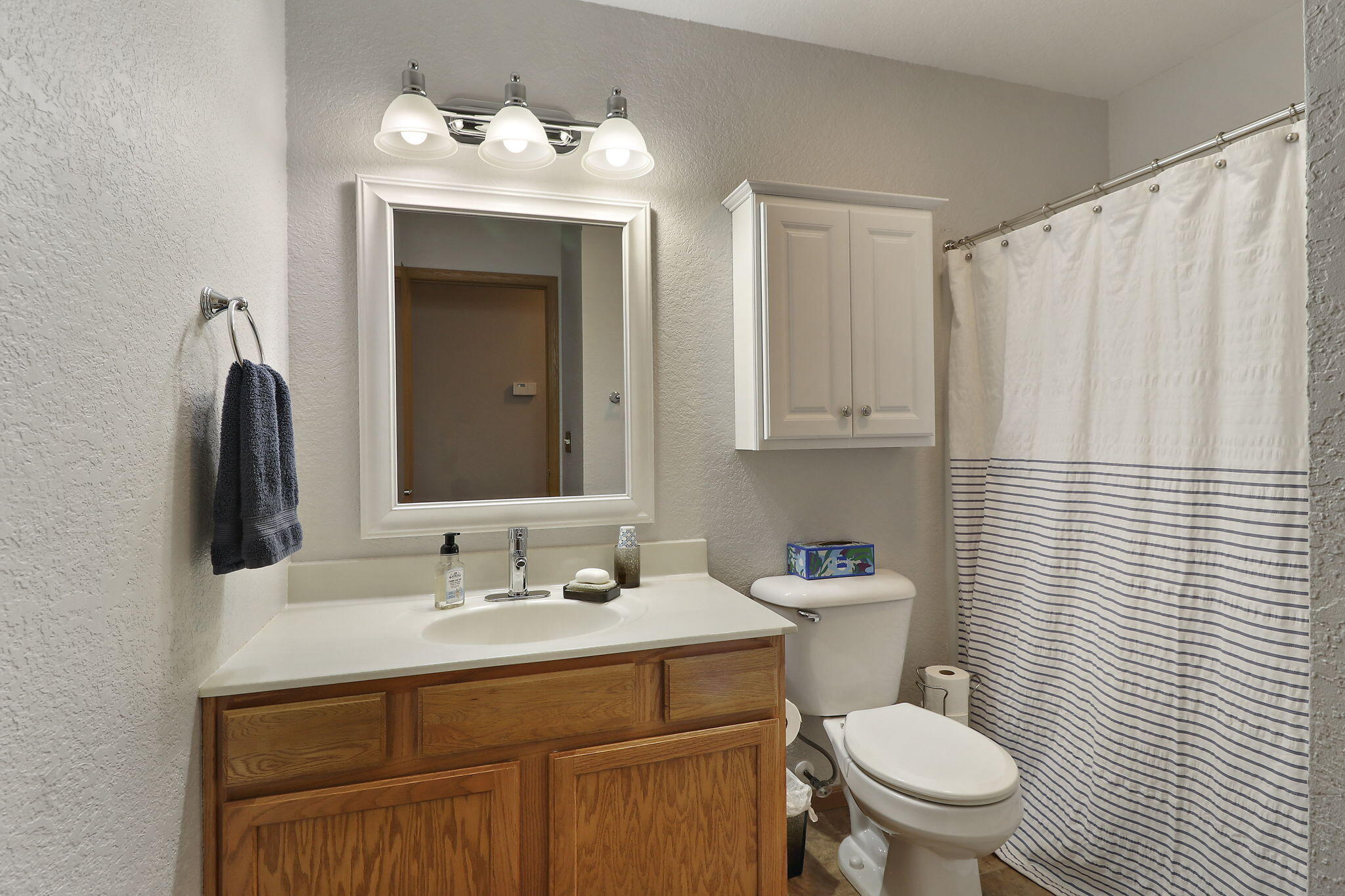 Kenosha, Wisconsin 53140, United States, 3 Bedrooms Bedrooms, ,2 BathroomsBathrooms,Residential,Pending,100843