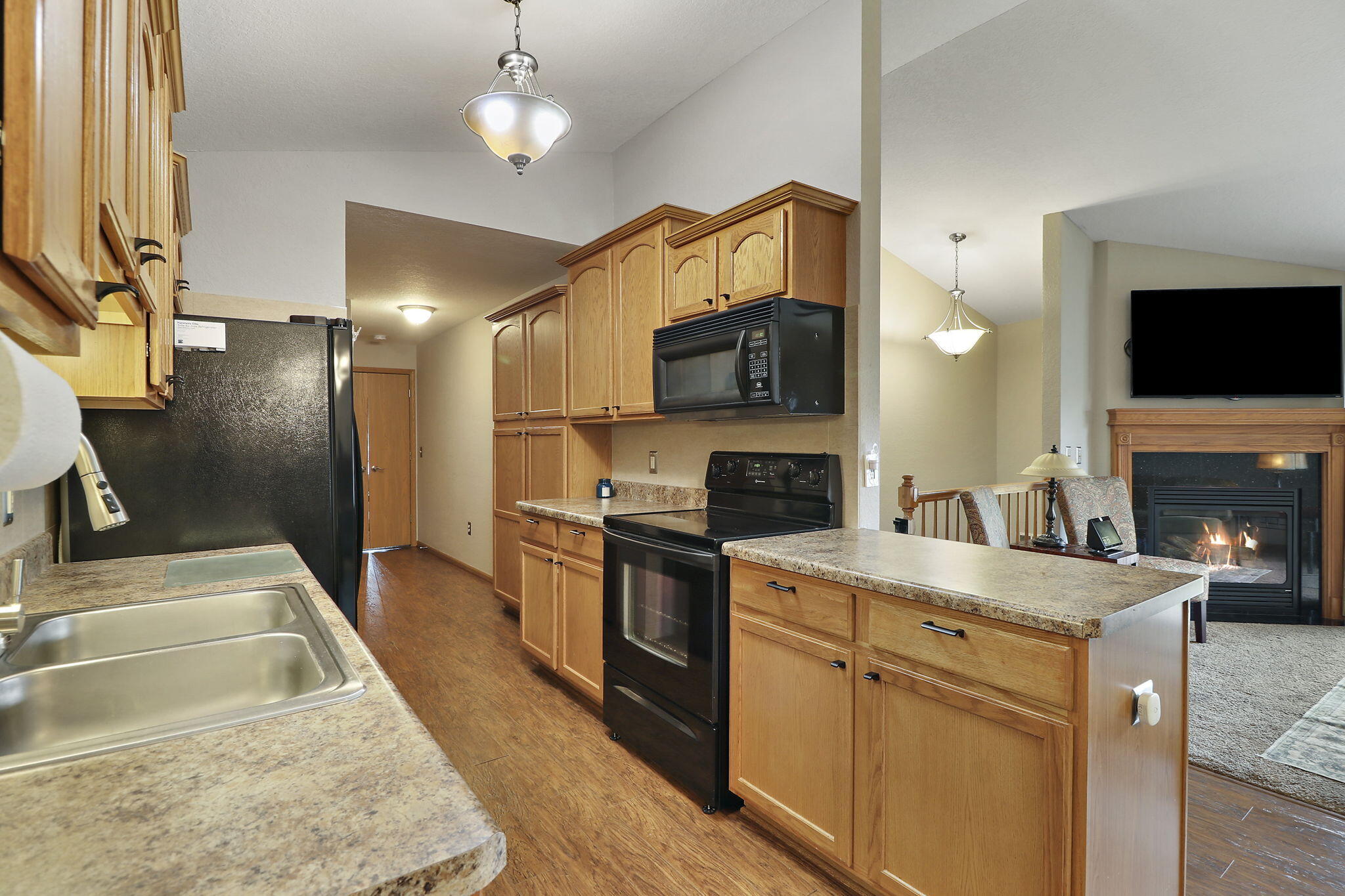 Kenosha, Wisconsin 53140, United States, 3 Bedrooms Bedrooms, ,2 BathroomsBathrooms,Residential,Pending,100843