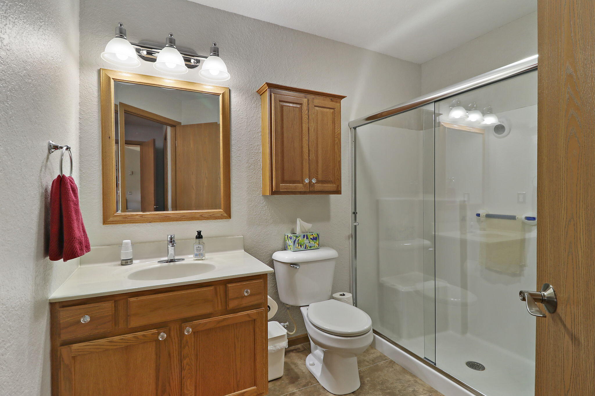 Kenosha, Wisconsin 53140, United States, 3 Bedrooms Bedrooms, ,2 BathroomsBathrooms,Residential,Pending,100843