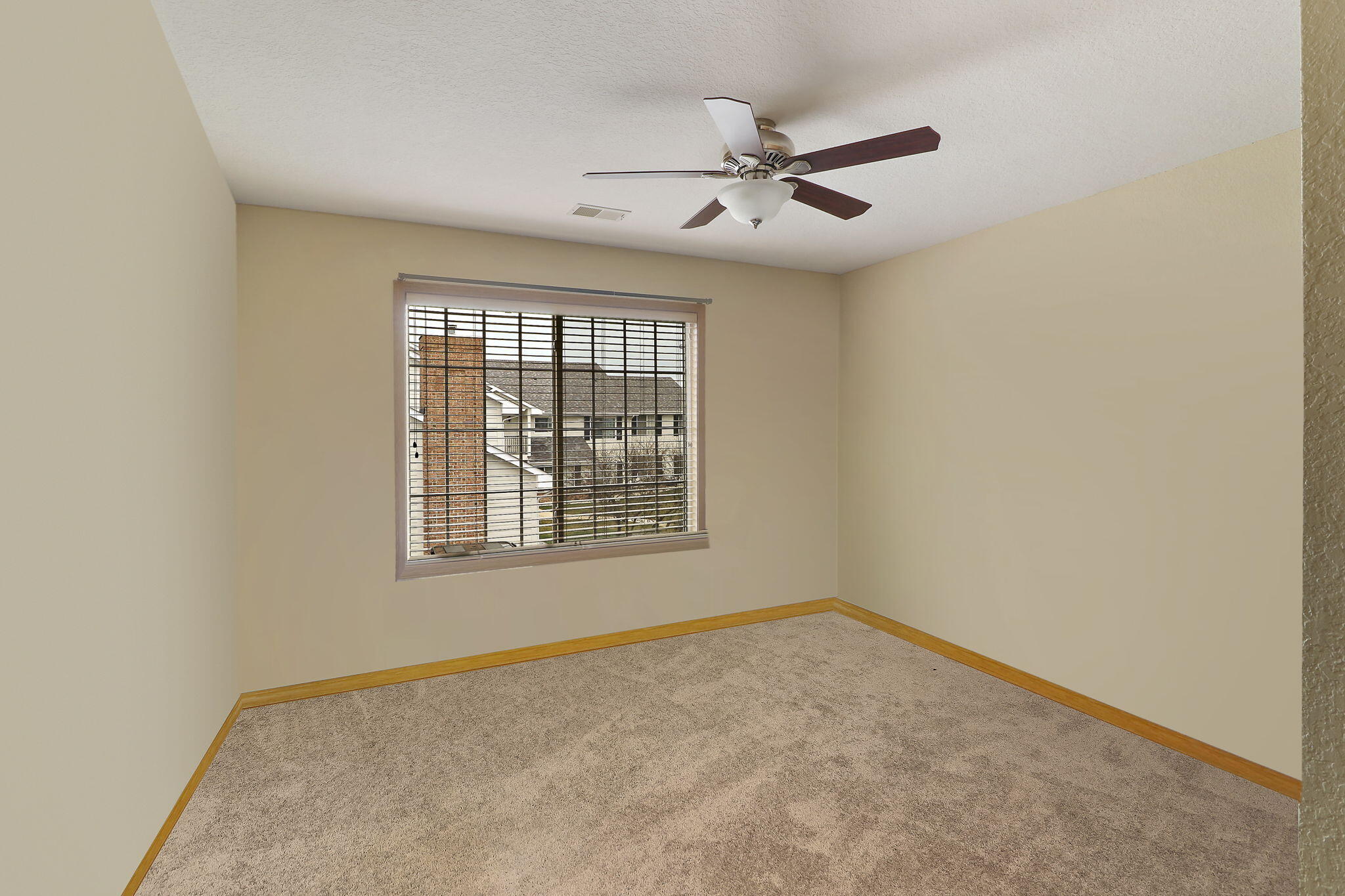 Kenosha, Wisconsin 53140, United States, 3 Bedrooms Bedrooms, ,2 BathroomsBathrooms,Residential,Pending,100843