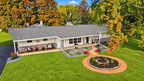 Photo of W226N8041 Longview Dr, Lisbon, WI 53089 (MLS # 1984428)