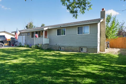 Photo of N10130 Buckeye Dr, Necedah, WI 54646 (MLS # 1978414)