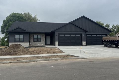 Photo of 1358 Academy Dr, Holmen, WI 54636 (MLS # 1954159)