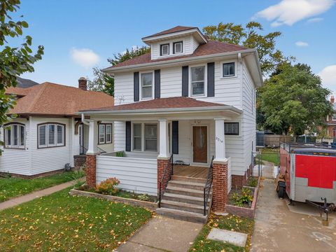 Photo of 2014 Slauson Ave, Racine, WI 53403 (MLS # 1940252) Photo of 2014 Slauson Ave, Racine, WI 53403 (MLS # 1940252)