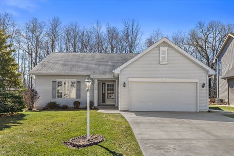 Photo of 3329 125th St, Pleasant Prairie, WI 53158 (MLS # 1957473)