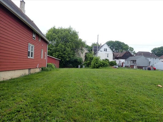 2439 N 8TH ST, MILWAUKEE, WI 53206 - Image 0ae86e863c8709f4023ee04519d2f5c2/3944437516