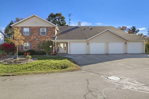 Photo of 4129 81st Pl, Kenosha, WI 53142 (MLS # 1941095) Photo of 4129 81st Pl, Kenosha, WI 53142 (MLS # 1941095)