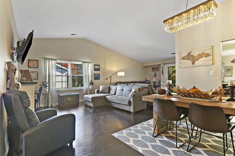 Photo of 4129 81st Pl, Kenosha, WI 53142 (MLS # 1941095) Photo of 4129 81st Pl, Kenosha, WI 53142 (MLS # 1941095)