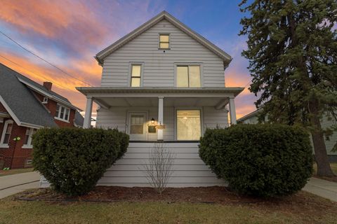 Photo of 4509 5th Ave, Kenosha, WI 53140 (MLS # 1956218)