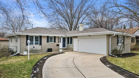 N84W18049 Lawrence Ave, Menomonee Falls, WI 53051 - MLS#: 1913933