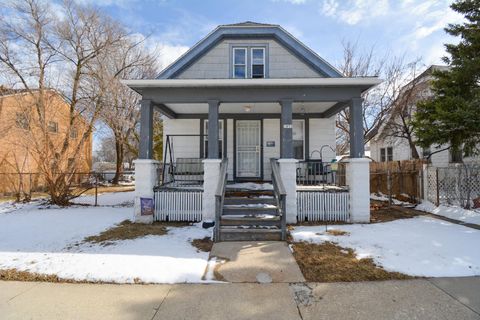 Photo of 3852 N 76th St, Milwaukee, WI 53222 (MLS # 1945923)