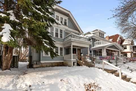 Photo of 2661 N 39th St N, Milwaukee, WI 53210 (MLS # 1944711)