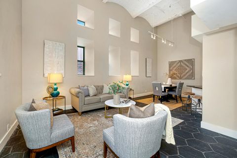 Photo of 270 E Highland Ave, Milwaukee, WI 53202 (MLS # 1947555)