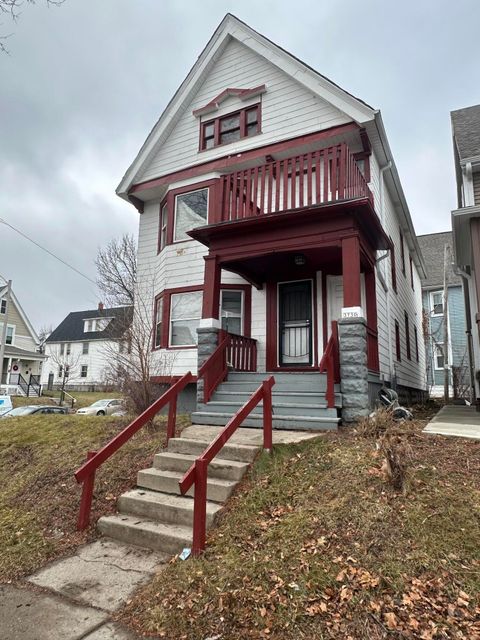 Photo of 3730 W Brown St, Milwaukee, WI 53208 (MLS # 1945830)