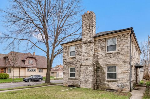 Photo of 4525 W Auer Ave, Milwaukee, WI 53216 (MLS # 1958238)