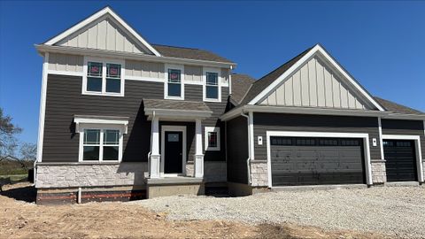 W149N11878 Red Holly Dr, Germantown, WI 53022 - #: 1910390