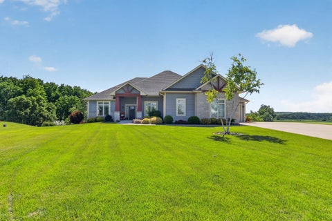 Photo of 1852 Hunters Trl, Trenton, WI 53090 (MLS # 1968202)
