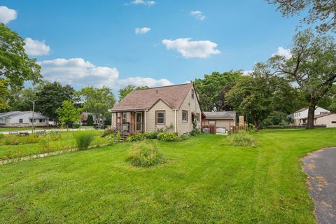 Photo of 10526 W Congress St, Wauwatosa, WI 53225 (MLS # 1931799)
