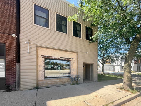 Photo of 1333 N Dr Martin Luther King Jr Dr, Milwaukee, WI 53212 (MLS # 1980615)