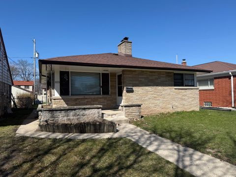 Photo of 4925 N 65th St, Milwaukee, WI 53218 (MLS # 1957115)