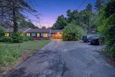 Photo of 7820 W Bradley Rd, Milwaukee, WI 53223 (MLS # 1972423)