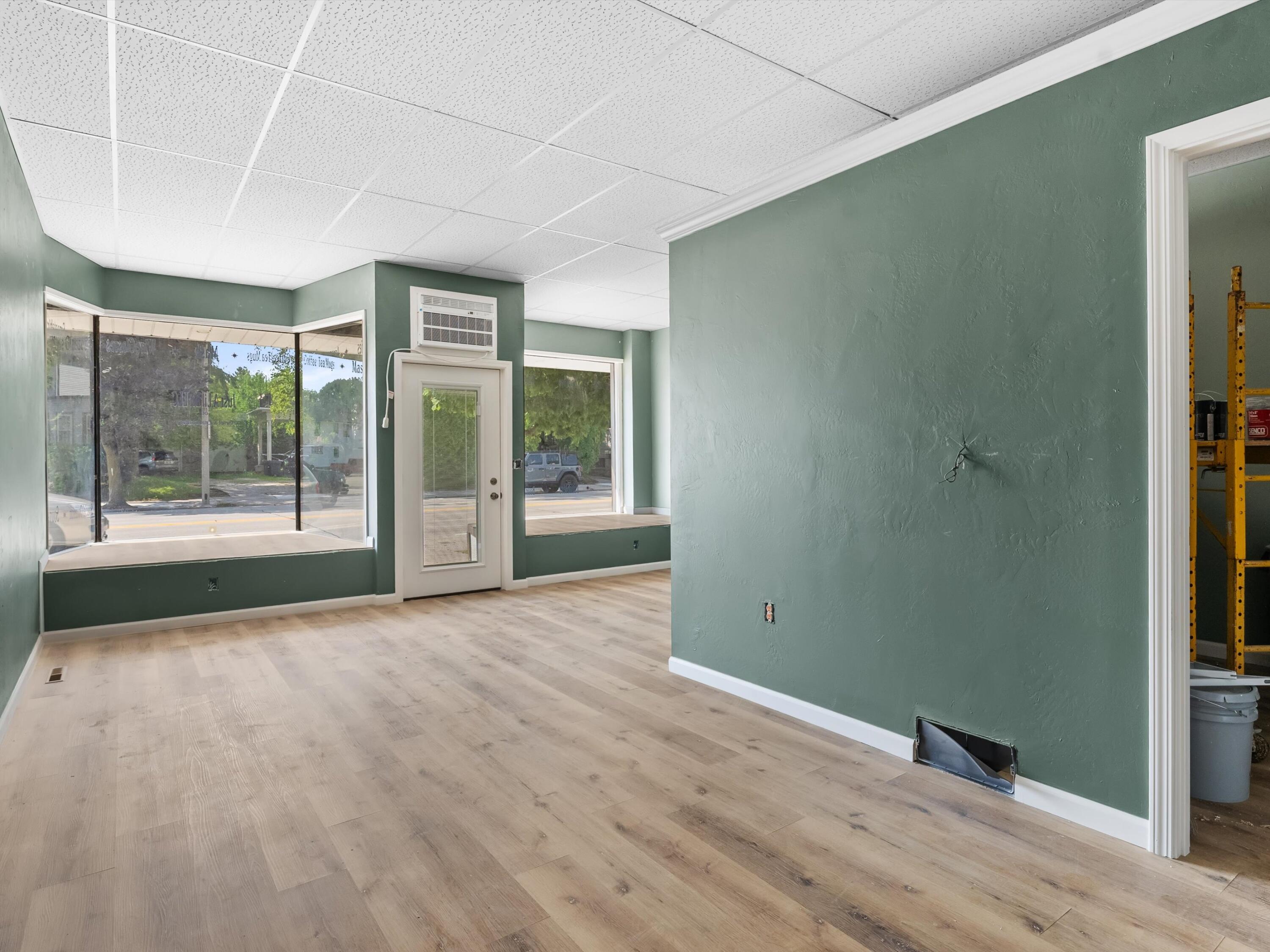 Manitowoc, Wisconsin 54220, United States, ,Commercial,Active,144549