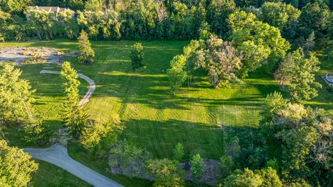 Photo of Lt3 N Range Line Rd, Mequon, WI 53092 (MLS # 1935985)