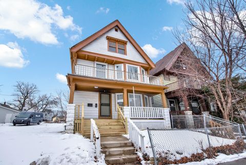 Photo of 2944 N 28th St, Milwaukee, WI 53210 (MLS # 1950183)