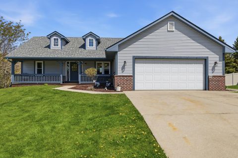 Photo of 1140 Ellys Way -, Slinger, WI 53086 (MLS # 1961006)