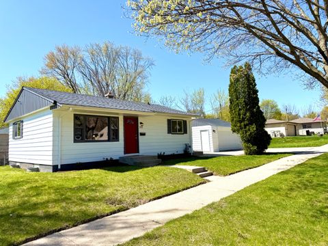 Photo of 7009 W Carmen Ave, Milwaukee, WI 53218 (MLS # 1959252)