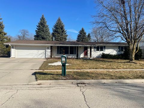 Photo of 735 Sunset Dr, Plymouth, WI 53073 (MLS # 1951075)