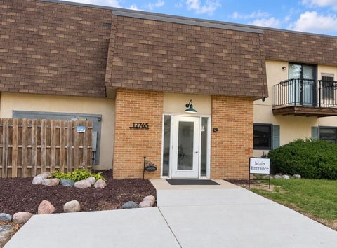 Photo of 12765 W Hampton Ave, Butler, WI 53007 (MLS # 1984521)