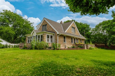 Photo of 4062 N 99th St, Wauwatosa, WI 53222 (MLS # 1926657)