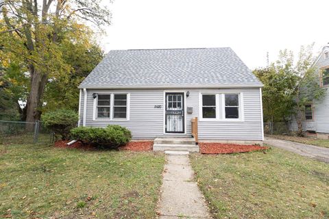 Photo of 5620 W Thurston Ave, Milwaukee, WI 53218 (MLS # 1947647)