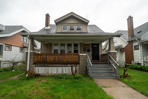 Photo of 2925 N 38th St, Milwaukee, WI 53210 (MLS # 1960330)