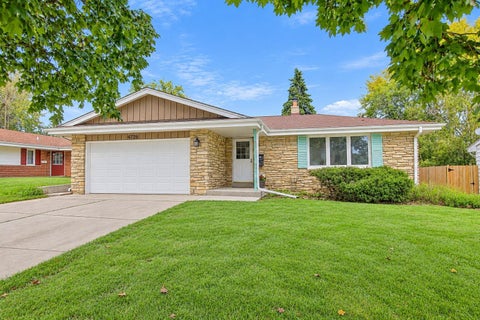 Photo of 4726 69th St, Kenosha, WI 53142 (MLS # 1983806)