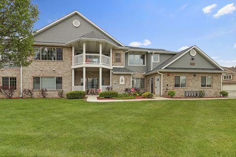 Photo of 5855 Kinzie Ave, Mount Pleasant, WI 53406 (MLS # 1963108)