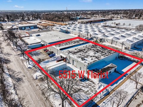 Photo of 5515 W Florist Ave, Milwaukee, WI 53218 (MLS # 1948369)