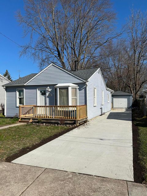 Photo of 4212 Republic Ave, Racine, WI 53406 (MLS # 1959754)