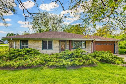 Photo of 1005 Harvey Ave, Brookfield, WI 53005 (MLS # 1962262)