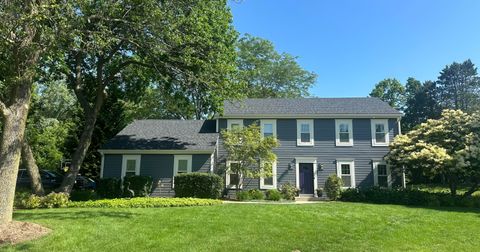 Photo of 1634 W Thrush Ln, Mequon, WI 53092 (MLS # 1924668)