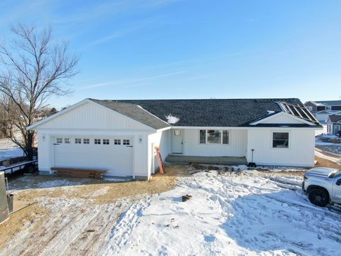 Photo of 152 Sunflower St, Westby, WI 54667 (MLS # 1949082)