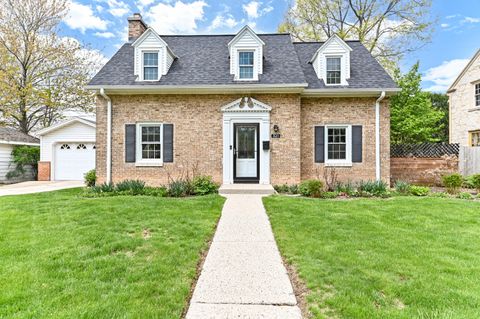 Photo of 321 N 74th St, Milwaukee, WI 53213 (MLS # 1962051)