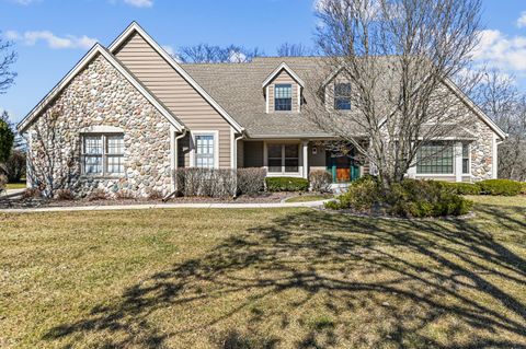 Photo of 293 Westfield Way, Pewaukee, WI 53072 (MLS # 1954613)