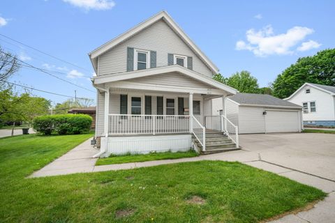 Photo of 9313 W Hayes Ave, West Allis, WI 53227 (MLS # 1963392)