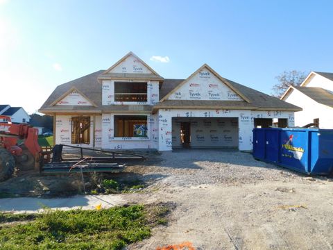 225 Mulberry Ln, Grafton, WI 53024 - #: 1931964