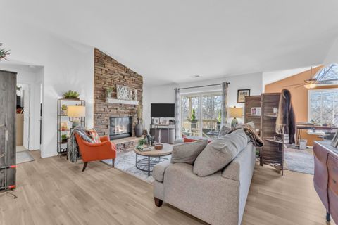 Photo of 9342 W Loomis Rd, Franklin, WI 53132 (MLS # 1950876)