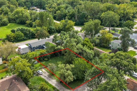 Photo of 6021 240th Ave, Paddock Lake, WI 53168 (MLS # 1980882)