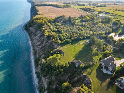 Photo of 2504 N Lake Shore Rd, Port Washington, WI 53024 (MLS # 1937751)